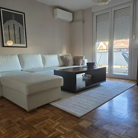 Alex Bl Apartment *